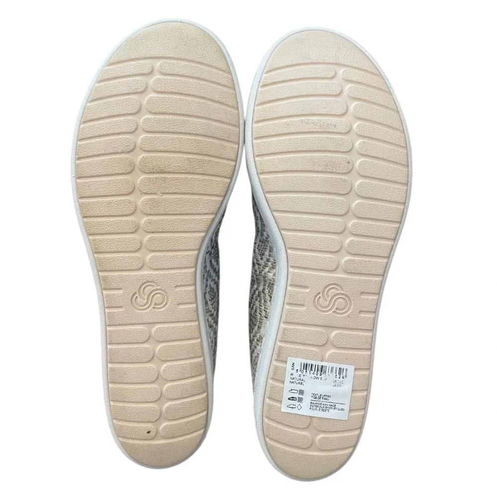 Clarks Cloudsteppers Slip On Flats Women Natural Geometric Pattern Size‎ 6